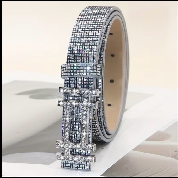 Women’s Silver Faux Leather Rhinestone Belt - Picture 2 of 8